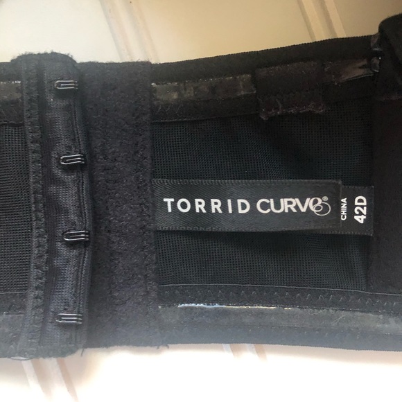 Torrid Curve Plus Size Covetable Floral Push Up Bra - Picture 8 of 9